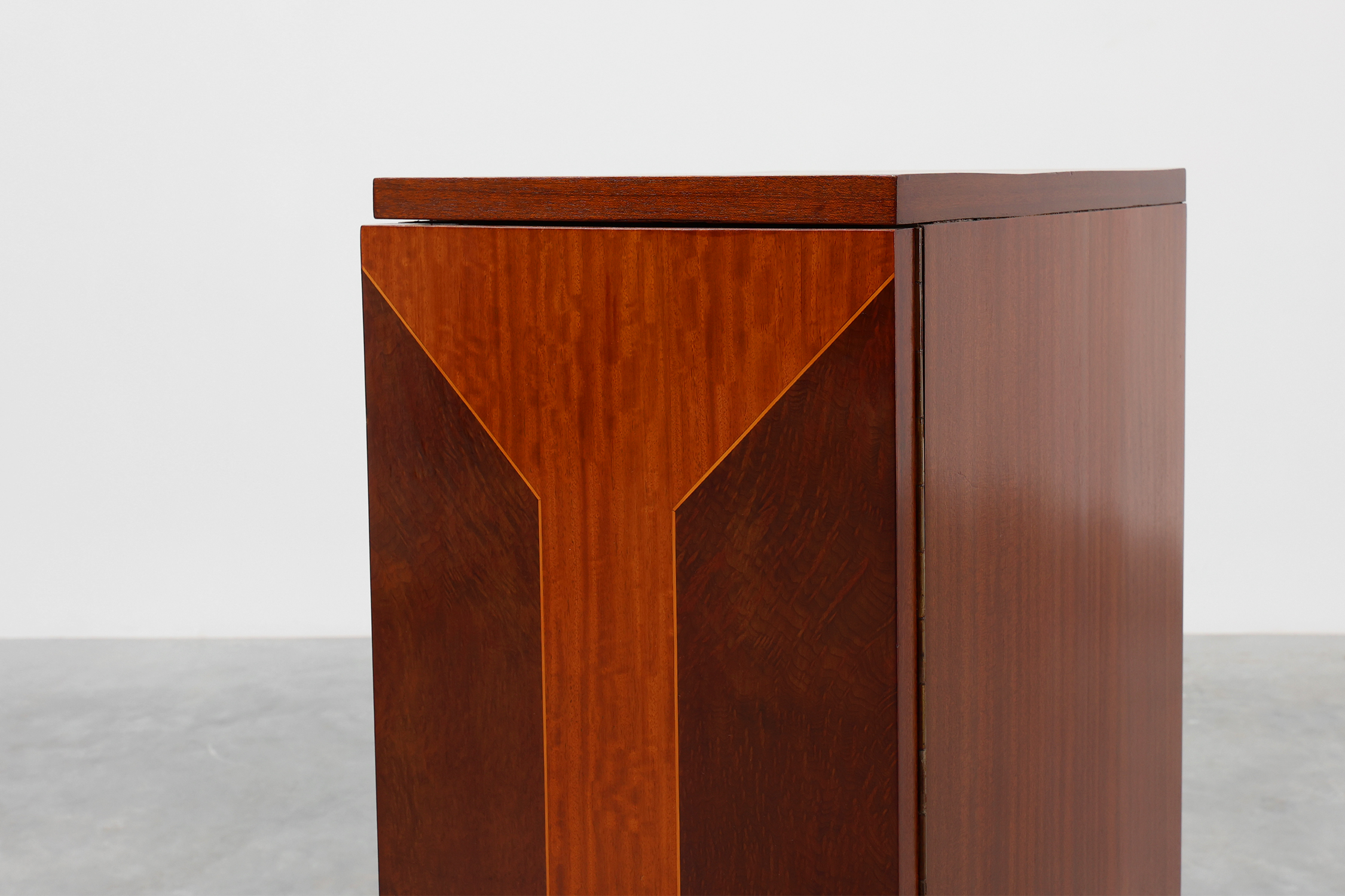 Unique Art Deco cabinet with veneer wood inlay, France 1920sthumbnail